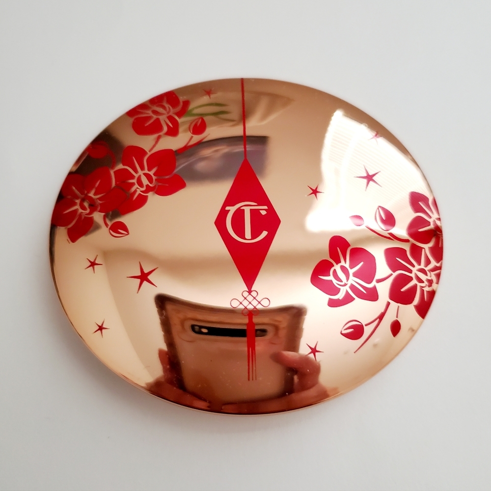 Charlotte Tilbury Airbrush Flawless Finish Powder
